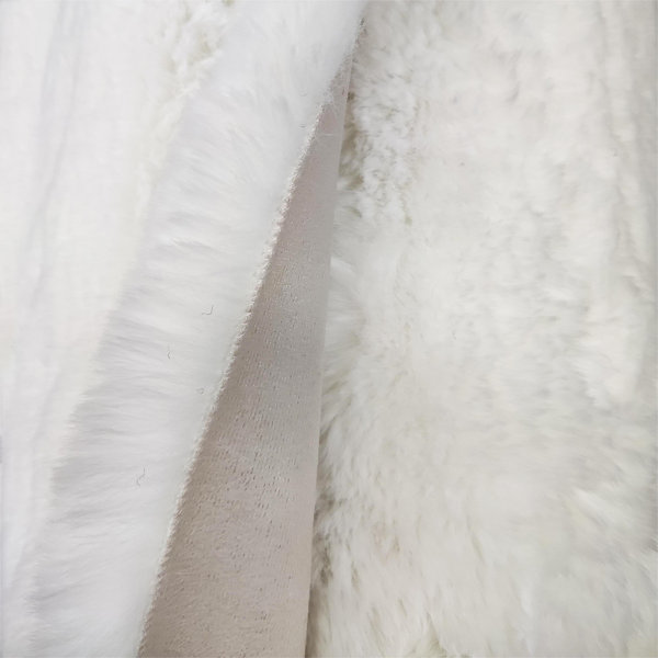 HERVEY White Faux Rabbit Fur Rug Luxury Soft Faux Fur Novelty Rug